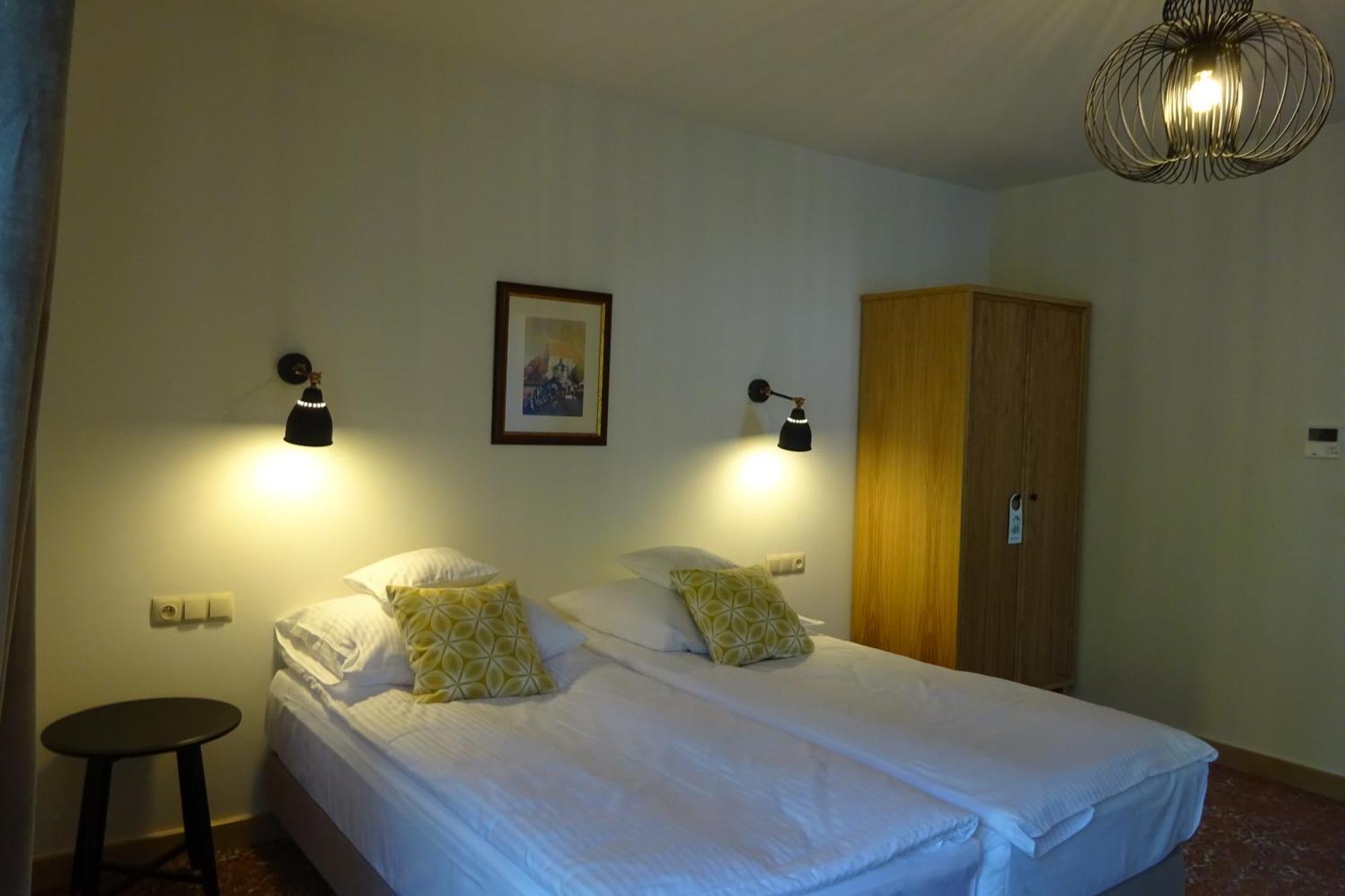 Hotel Dwa Ksiezyce Kazimierz Dolny Pokoj fotografie